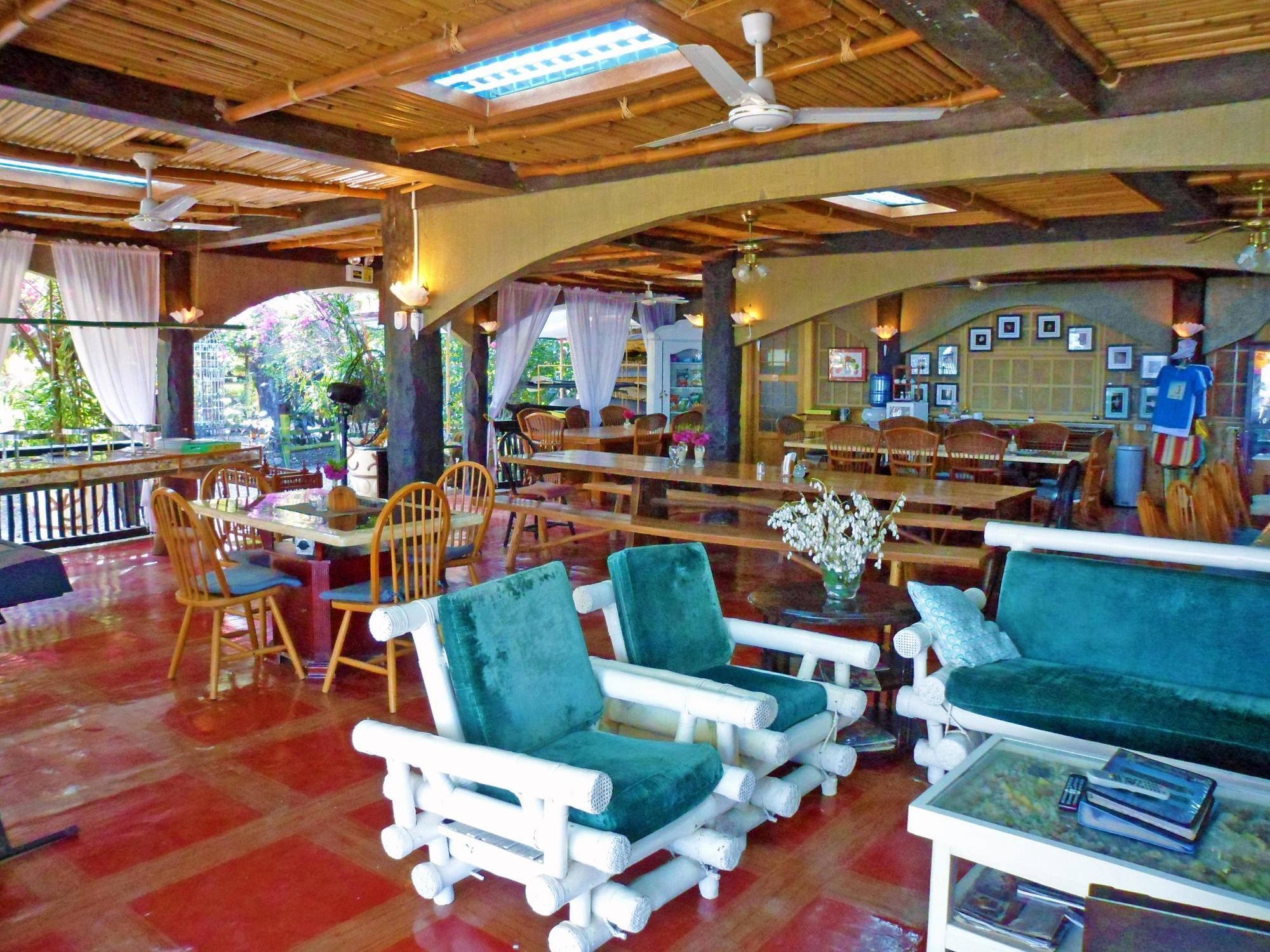 Potipot Gateway Resort Malimanga Exterior photo